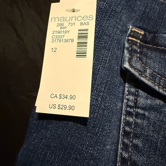 M jeans by Maurices Women’s size 12 Classic Midrise 5” Denim Blue Stretch Shorts - Picture 4 of 5